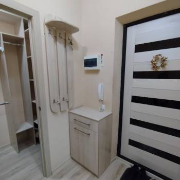 Сдается 2-х комнатная квартира, 42 м²