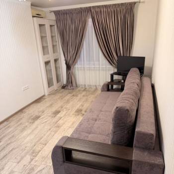 Сдается 1-комнатная квартира, 35 м²