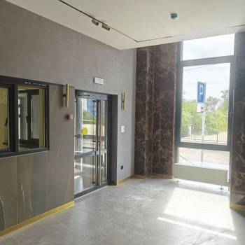Продается 3-х комнатная квартира, 75,6 м²