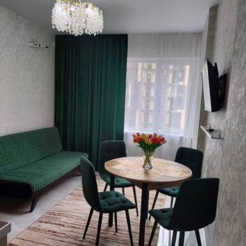 Продается 1-комнатная квартира, 37,4 м²