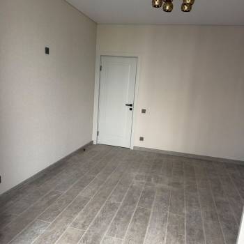 Продается 1-комнатная квартира, 44 м²
