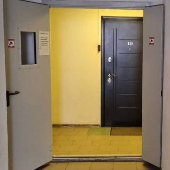 Продается 1-комнатная квартира, 32 м²
