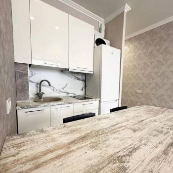 Продается 1-комнатная квартира, 27 м²