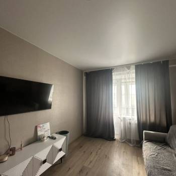 Сдается 1-комнатная квартира, 32 м²