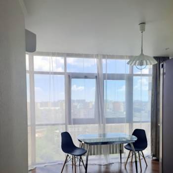 Сдается 1-комнатная квартира, 46 м²