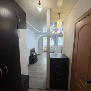 Продается 1-комнатная квартира, 27 м²
