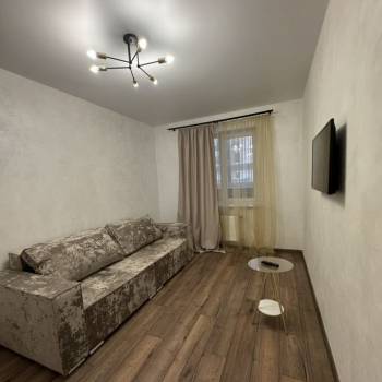 Сдается 1-комнатная квартира, 41,6 м²