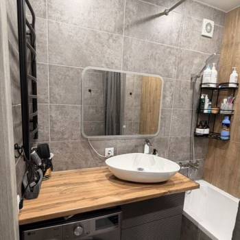 Сдается 1-комнатная квартира, 40 м²