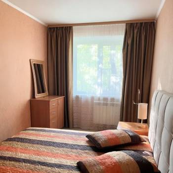 Сдается Многокомнатная квартира, 56,6 м²