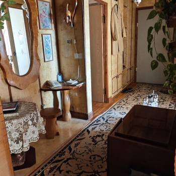 Продается Многокомнатная квартира, 105 м²