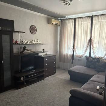 Сдается Многокомнатная квартира, 65 м²