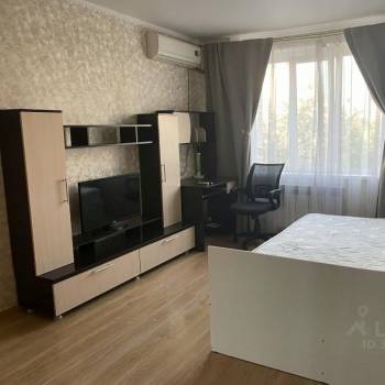 Сдается 1-комнатная квартира, 36 м²