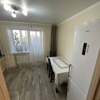 Сдается 1-комнатная квартира, 44,4 м²