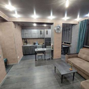 Продается 1-комнатная квартира, 34 м²