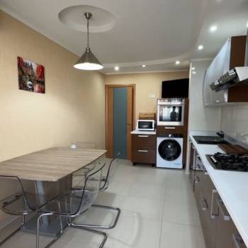 Продается 3-х комнатная квартира, 84 м²