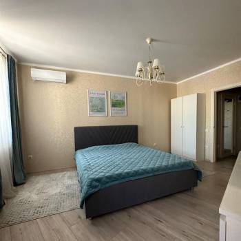 Продается 1-комнатная квартира, 39 м²