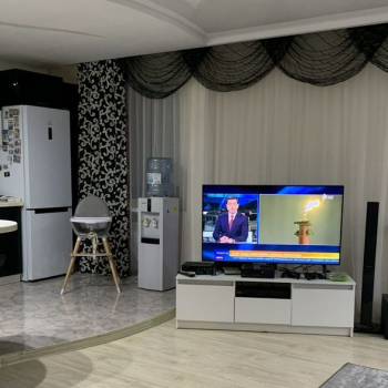 Продается Многокомнатная квартира, 102 м²