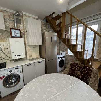Сдается Многокомнатная квартира, 60 м²
