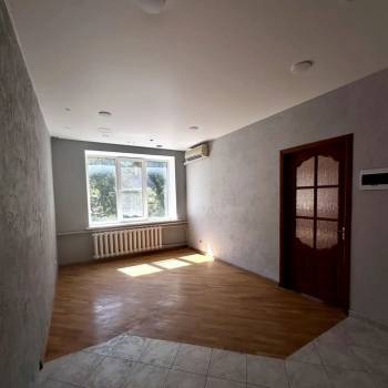 Сдается Нежилое помещение, 111 м²
