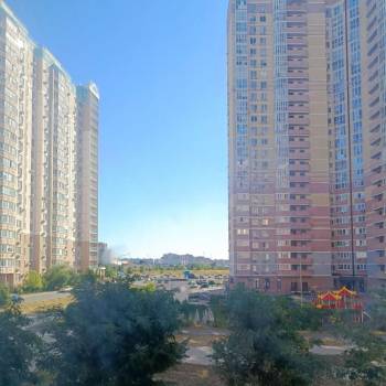Продается 1-комнатная квартира, 38 м²