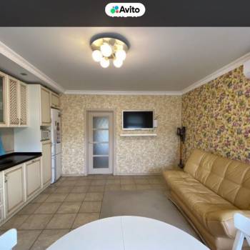 Сдается 2-х комнатная квартира, 70 м²