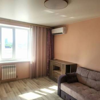 Продается 1-комнатная квартира, 39,9 м²
