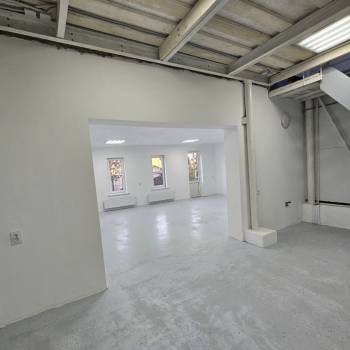Продается Нежилое помещение, 125 м²