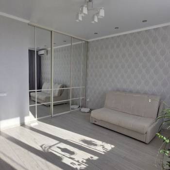 Продается 1-комнатная квартира, 35,7 м²