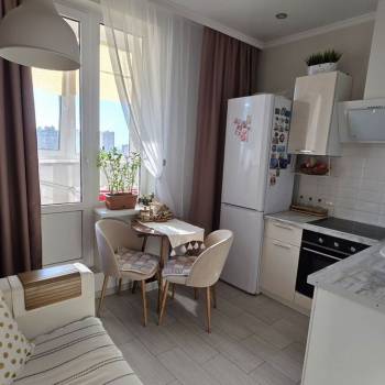 Продается 1-комнатная квартира, 35,7 м²