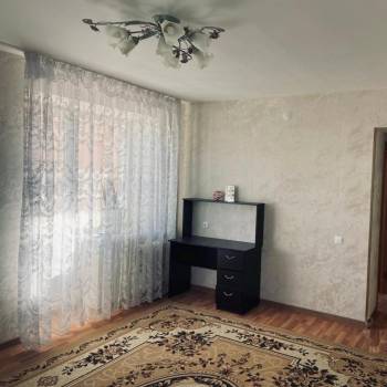 Сдается 1-комнатная квартира, 48 м²