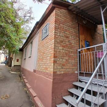 Продается Многокомнатная квартира, 85 м²