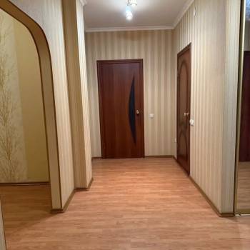 Продается 2-х комнатная квартира, 77,7 м²