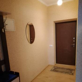 Сдается 1-комнатная квартира, 42 м²