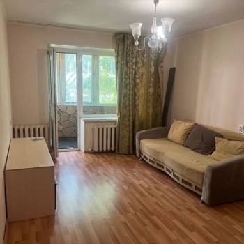 Продается 1-комнатная квартира, 35,9 м²