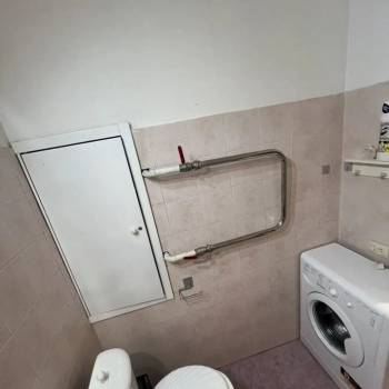 Продается 1-комнатная квартира, 38 м²