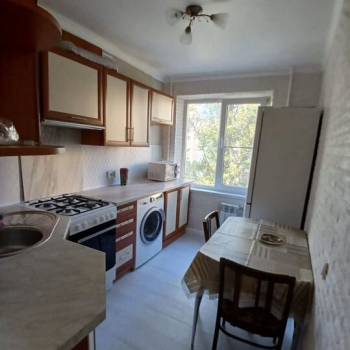 Сдается Многокомнатная квартира, 63 м²