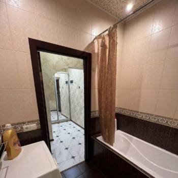 Сдается 1-комнатная квартира, 40 м²