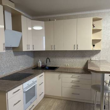 Сдается 1-комнатная квартира, 45 м²