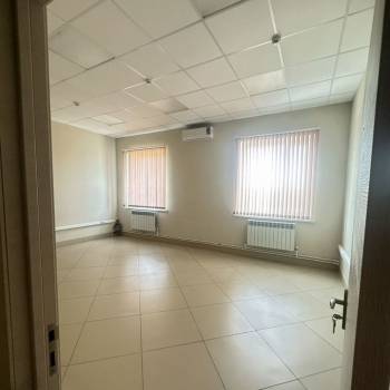 Сдается Нежилое помещение, 19 м²