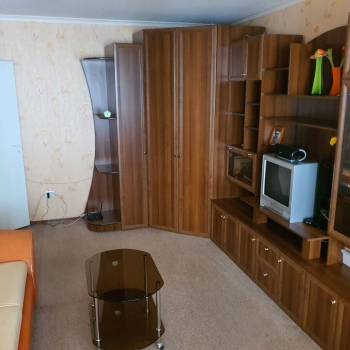 Сдается 1-комнатная квартира, 41 м²