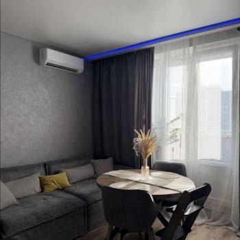 Продается 2-х комнатная квартира, 60 м²