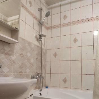 Сдается Многокомнатная квартира, 60 м²