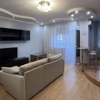 Продается 1-комнатная квартира, 45 м²