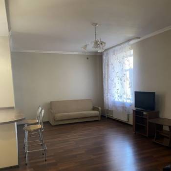 Сдается 2-х комнатная квартира, 70 м²