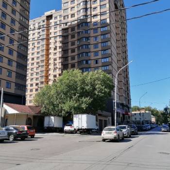 Сдается 1-комнатная квартира, 47 м²