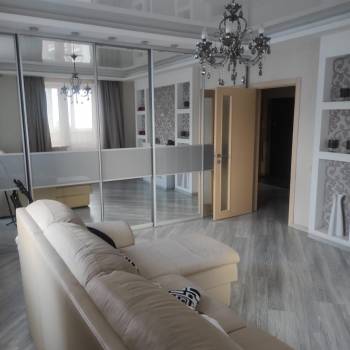 Продается 2-х комнатная квартира, 76 м²