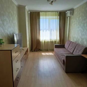 Сдается 1-комнатная квартира, 35 м²