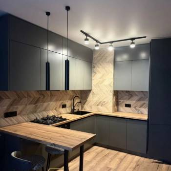 Продается 1-комнатная квартира, 36 м²