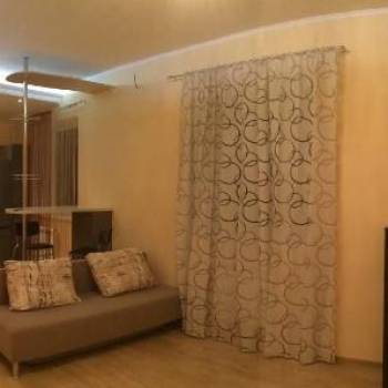 Сдается 1-комнатная квартира, 45 м²