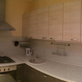 Сдается 1-комнатная квартира, 45 м²